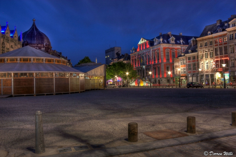 Déclinaison de la meme photos en HDR ( il y a 2 photos différente) Nuit-2a6f32a